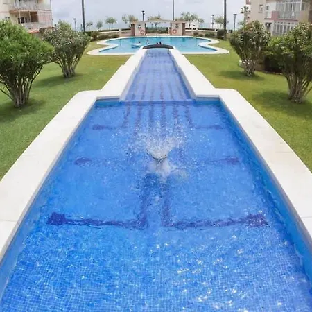Seafront 2 Balconies Pool & Views Lägenhet Fuengirola